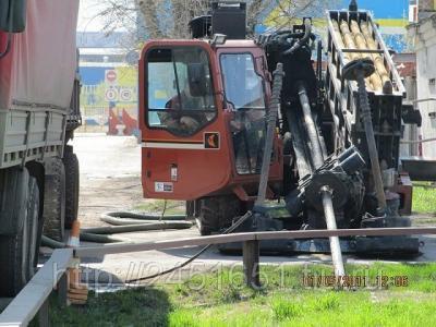 ГНБ, бестраншейный метод прокладки трубопроводов. Проколы под дорогами в Красноярске